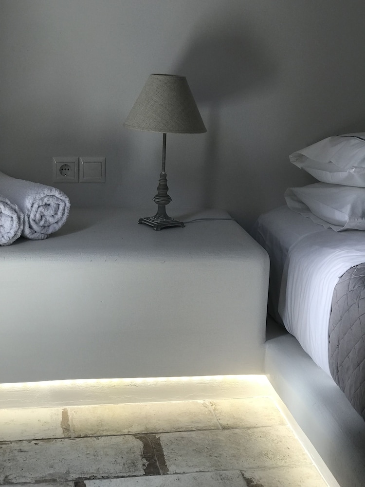 Elia Residences Santorini 25/50