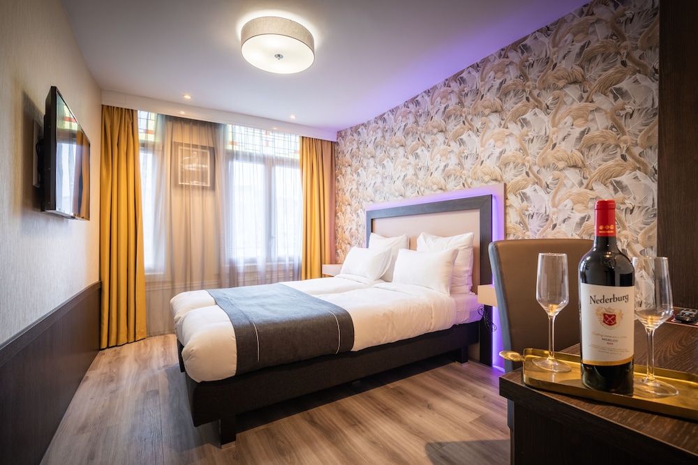 Hotel Monopole 17/35