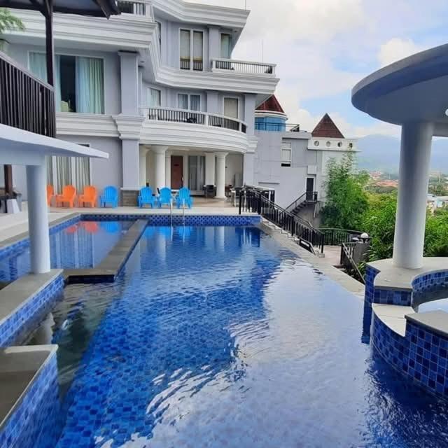 Minahasa Hotel Manado 8/31