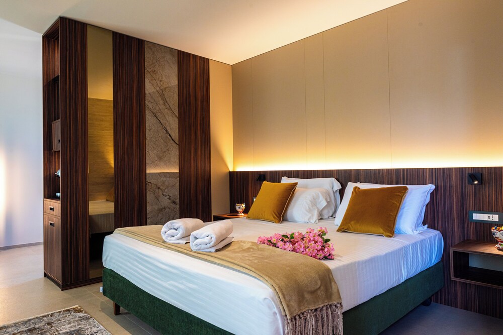Exclusive, Tower, Studio, Suite, King Bed, City View, Sofa، Delle Vittorie Luxury Suites & Rooms 3/10
