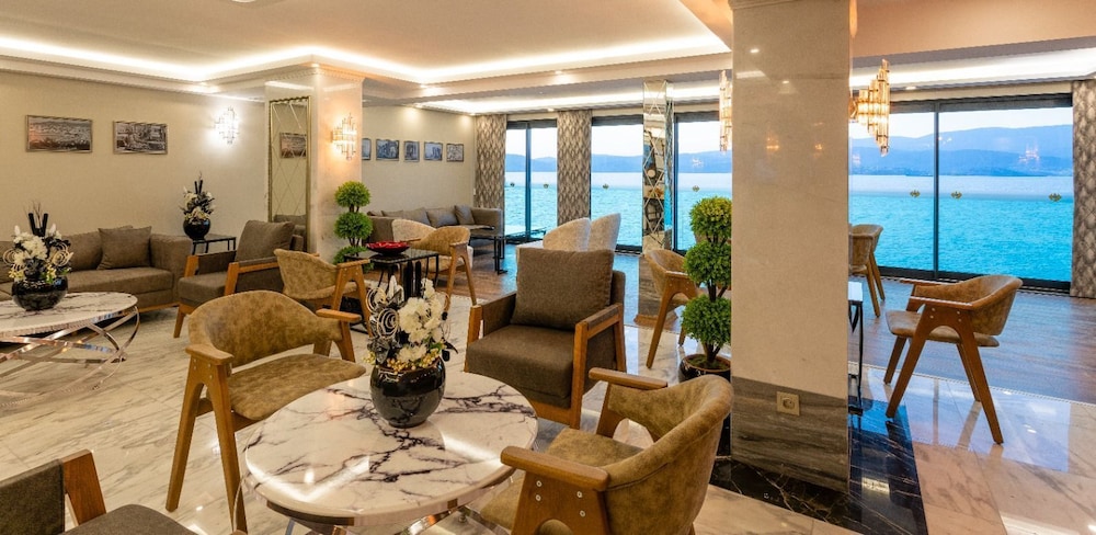 Gulluk Yali Boutique Otel 34/48