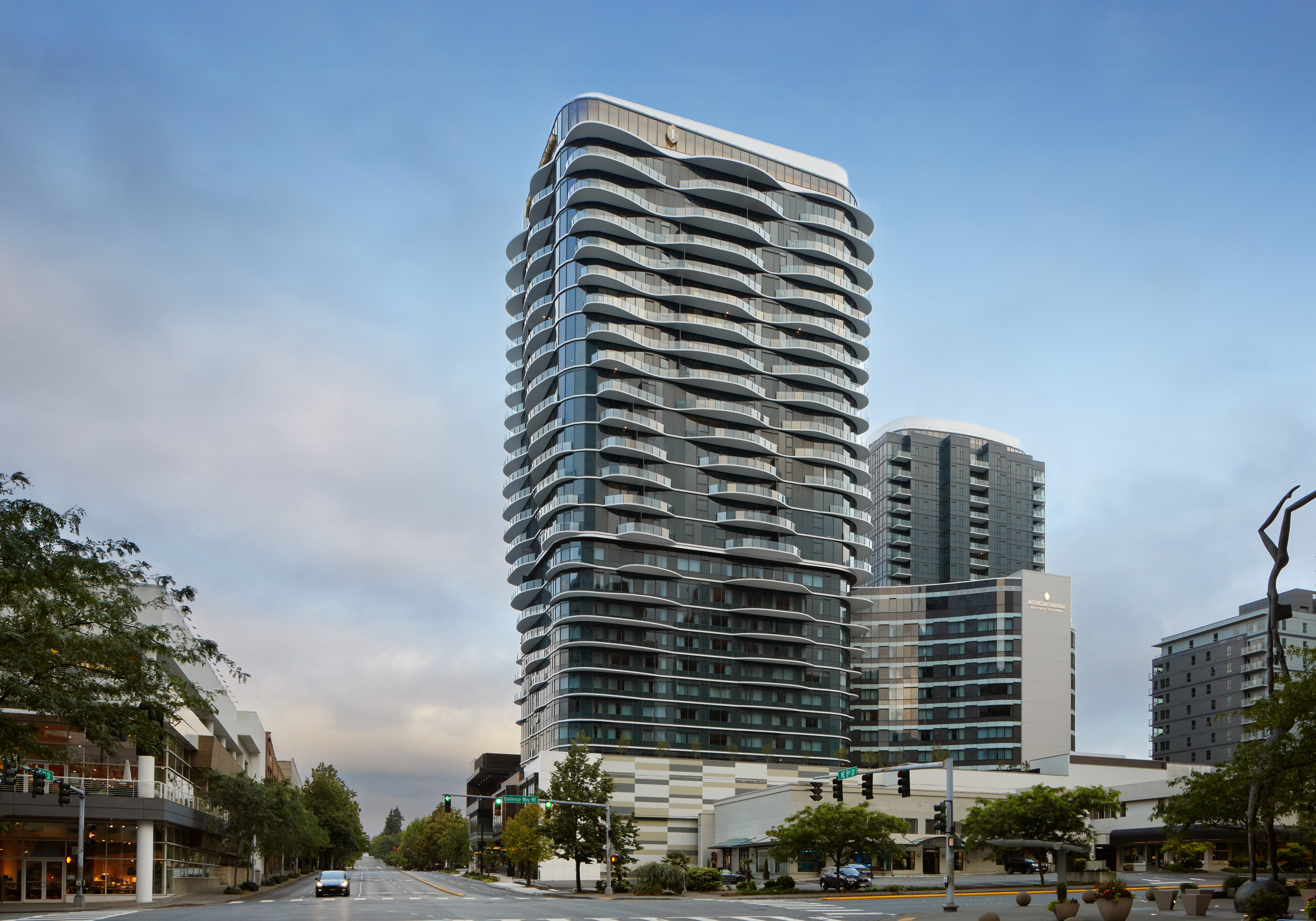 InterContinental Bellevue at the Avenue 2/50