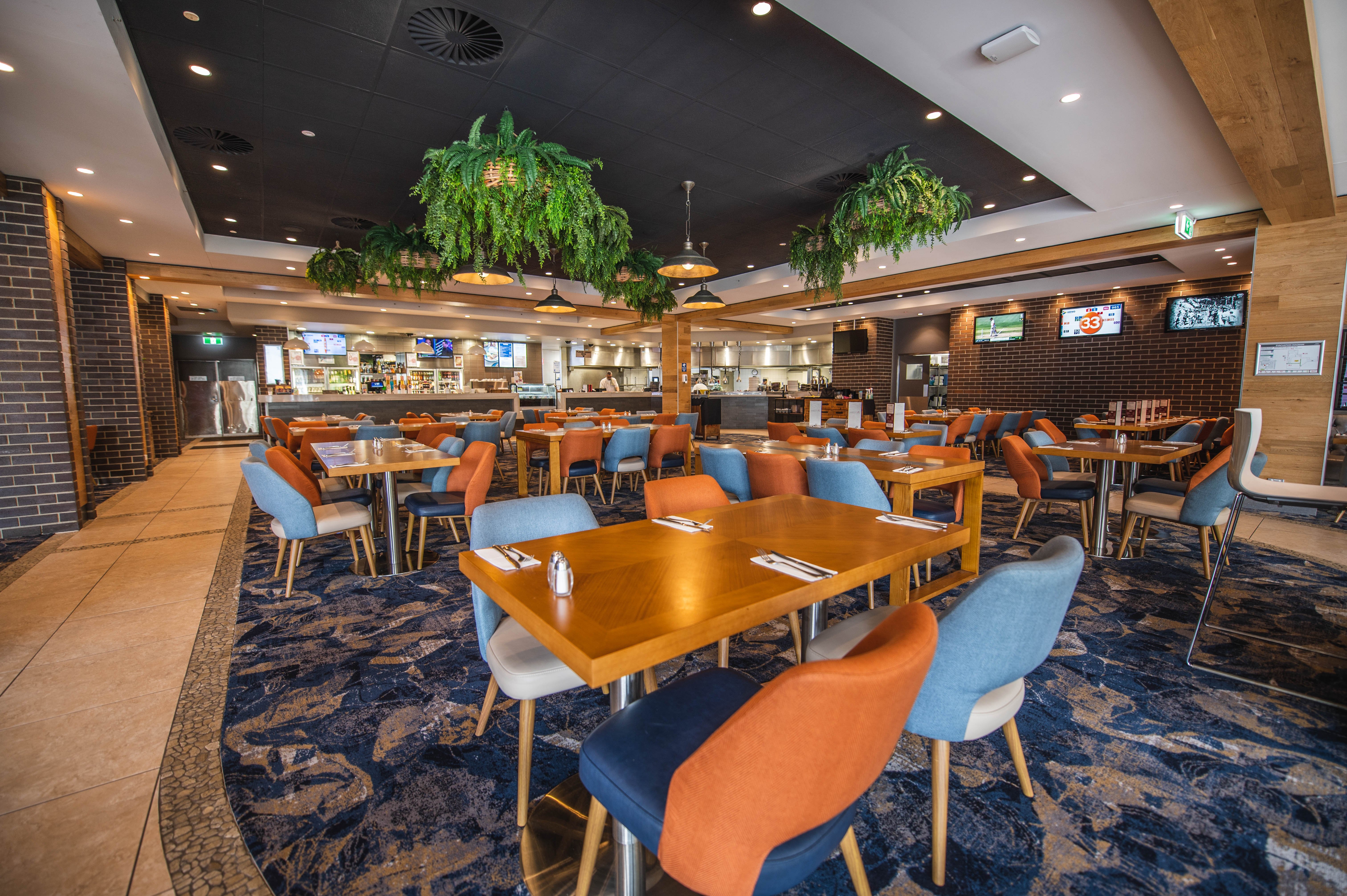 HOLIDAY INN SYDNEY ST MARYS 52/78