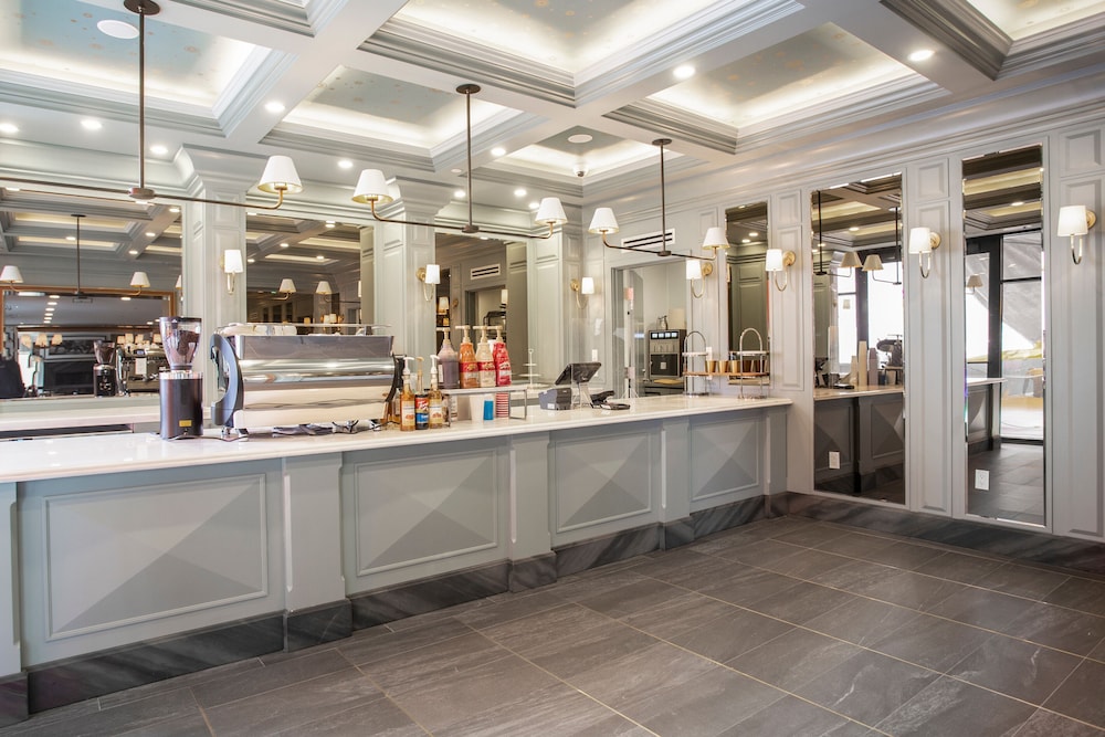 Goldener Hirsch, Auberge Resorts Collection 13/72