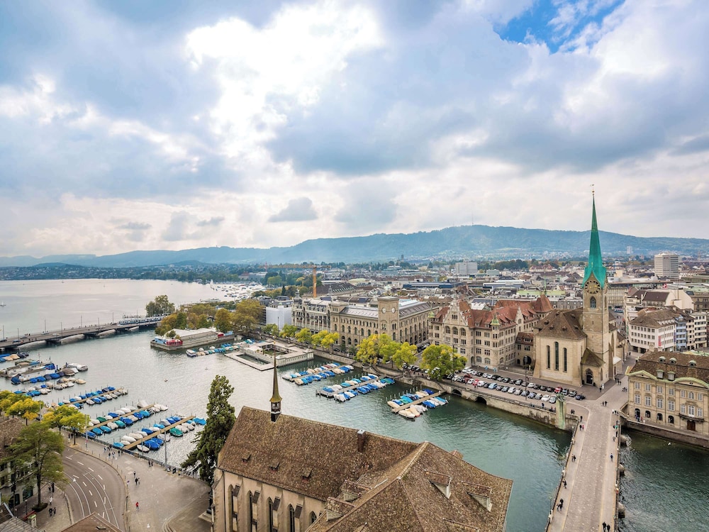 Ibis Budget Zurich Airport 63/69