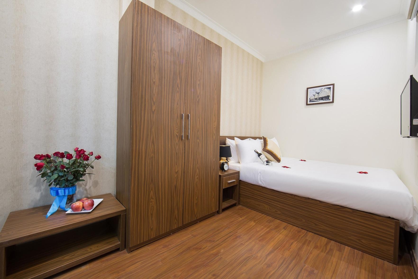 Standard, Double Bed, No Window