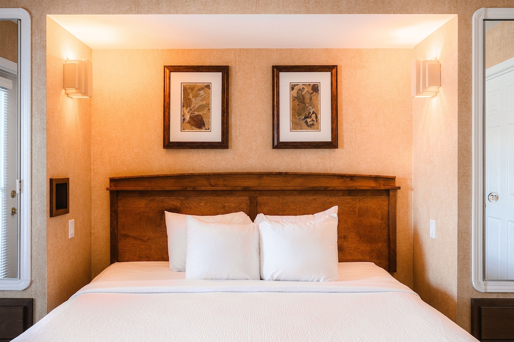 Mountain View Suites at Fairmont Hot Springs 20/63