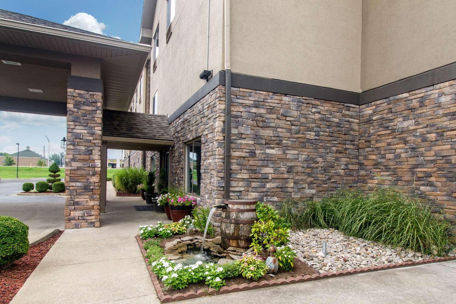 Comfort Suites Danville KY 24/25