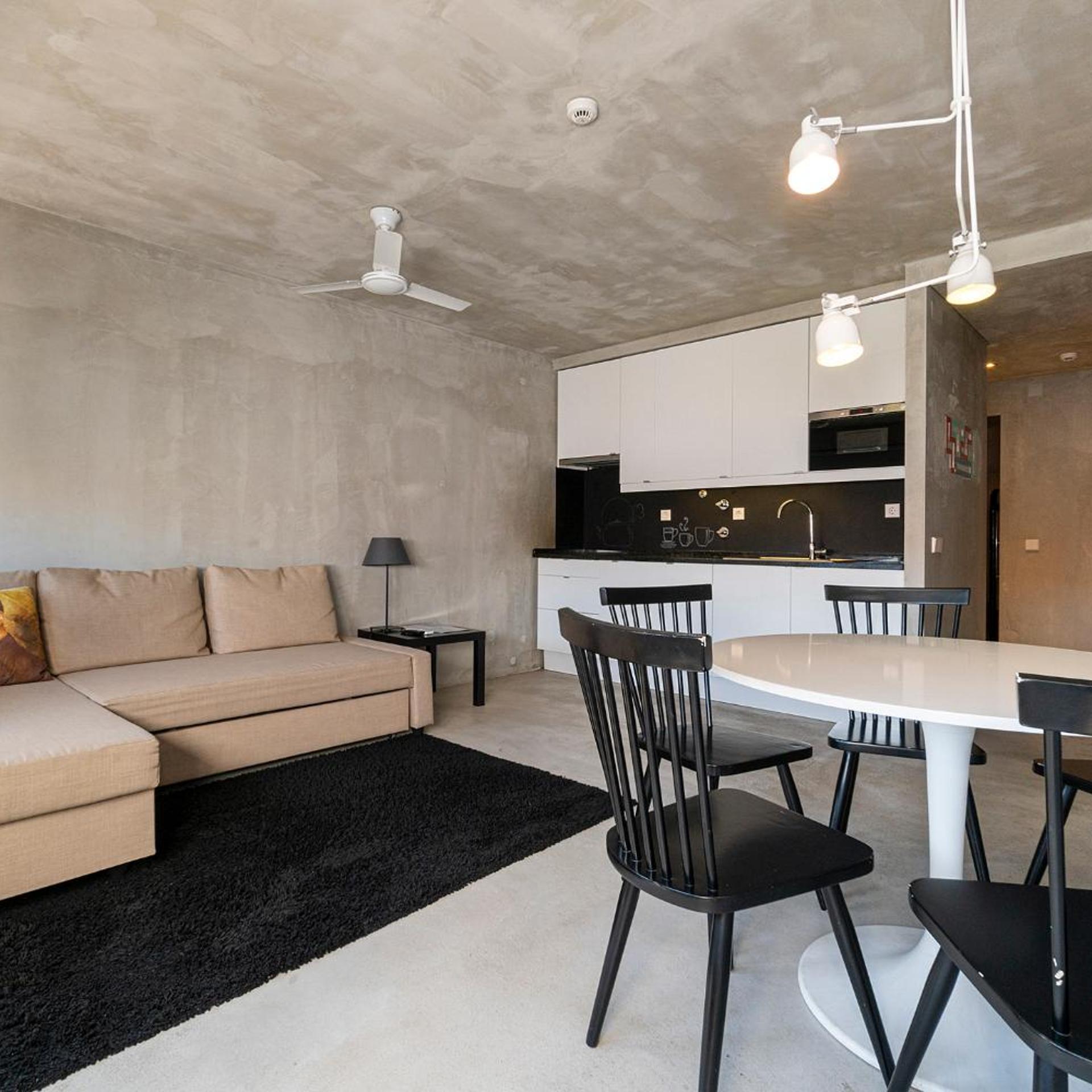 N1 Hostel Apartments & Suites 34/50
