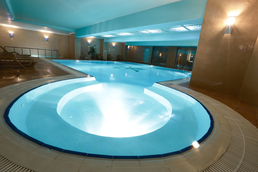 Insula Resort & Spa 18/35