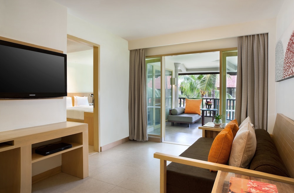 HOLIDAY INN RESORT BARUNA BALI 49/78
