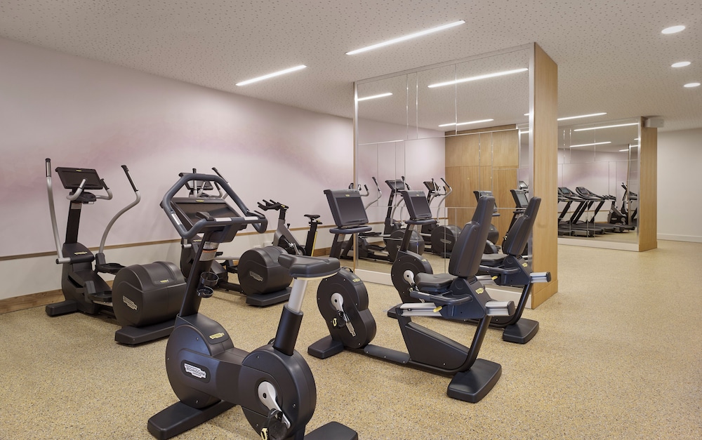 Hyatt Regency Paris Etoile Ex Concorde Lafayette 40/72