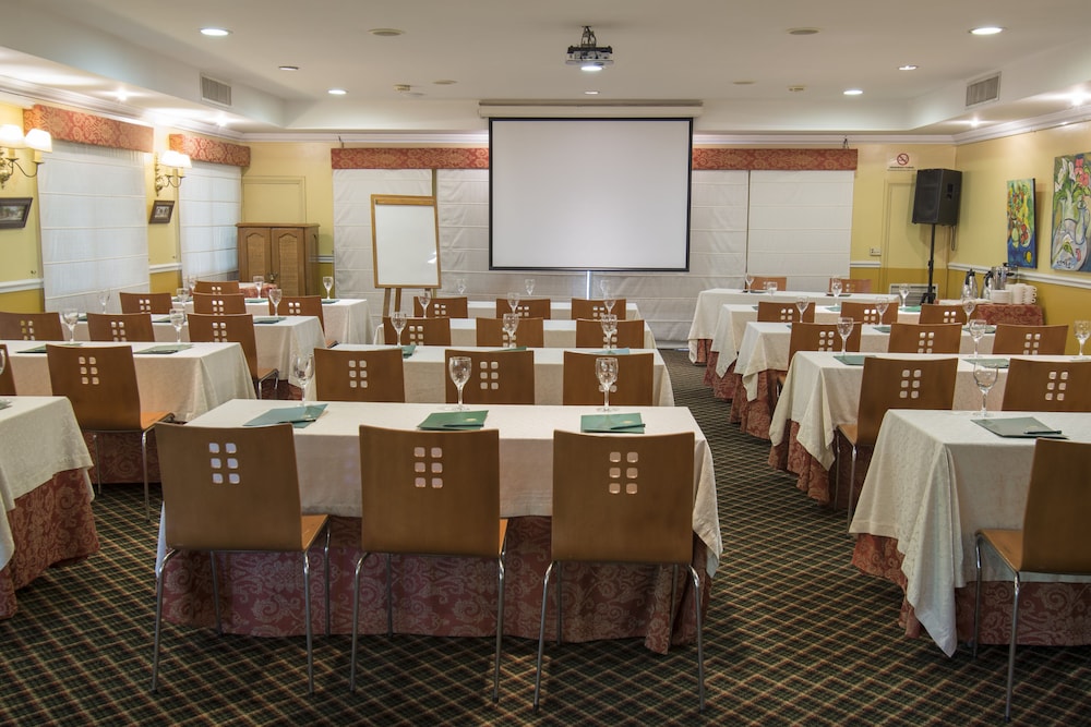 Hotel Villa Morra Suites 39/51