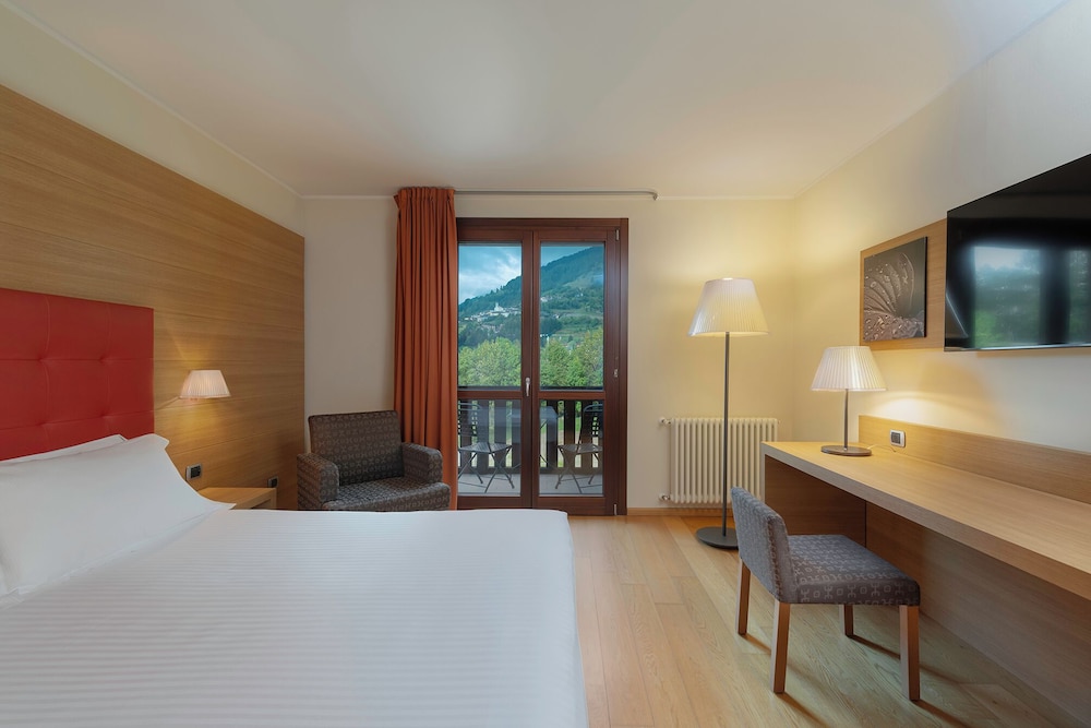 Blu Hotel Acquaseria 11/55