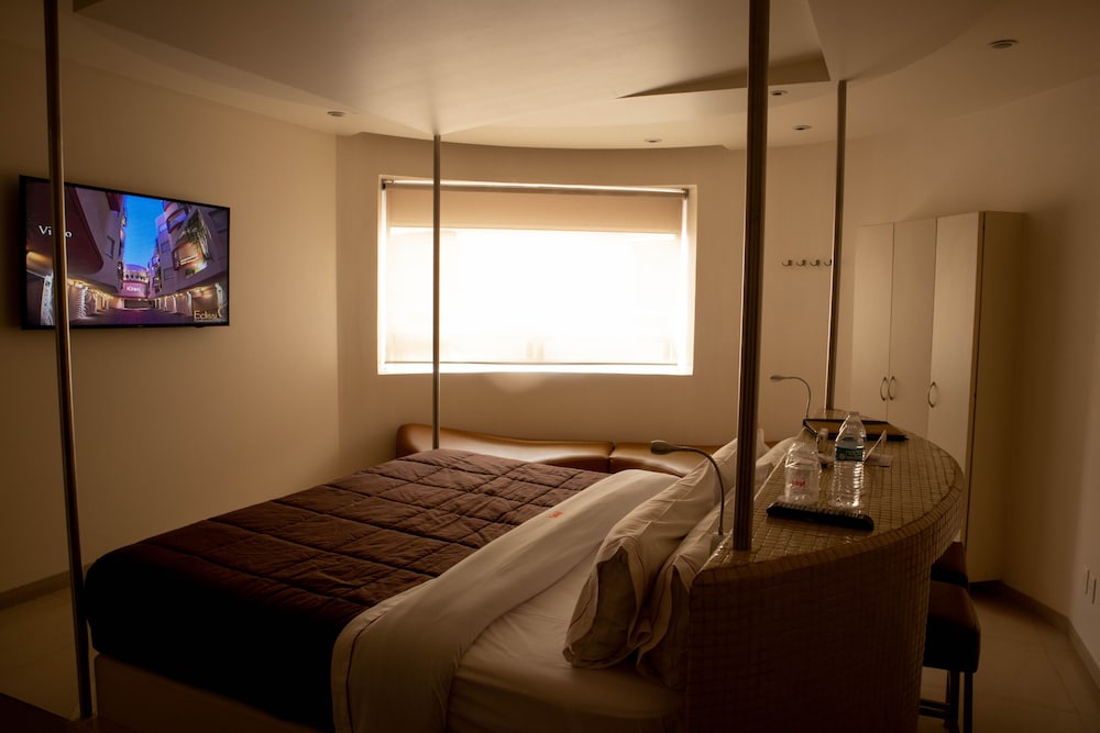 Hotel Kron 24/31