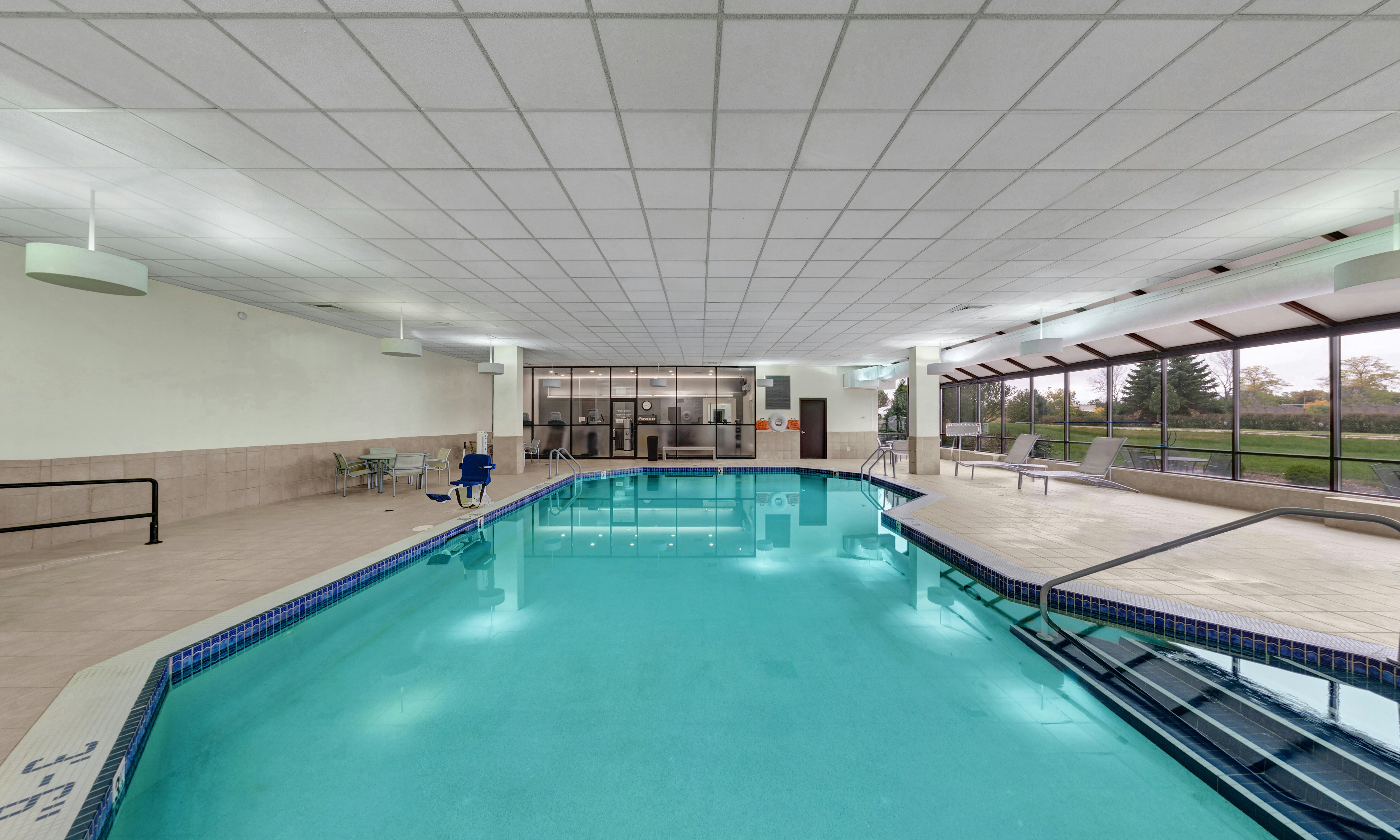 Embassy Suites By Hilton Milwaukee Brookfield 24/81