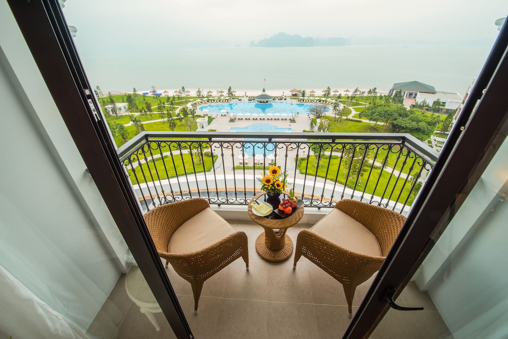 Vinpearl Resort And Spa Ha Long 29/70
