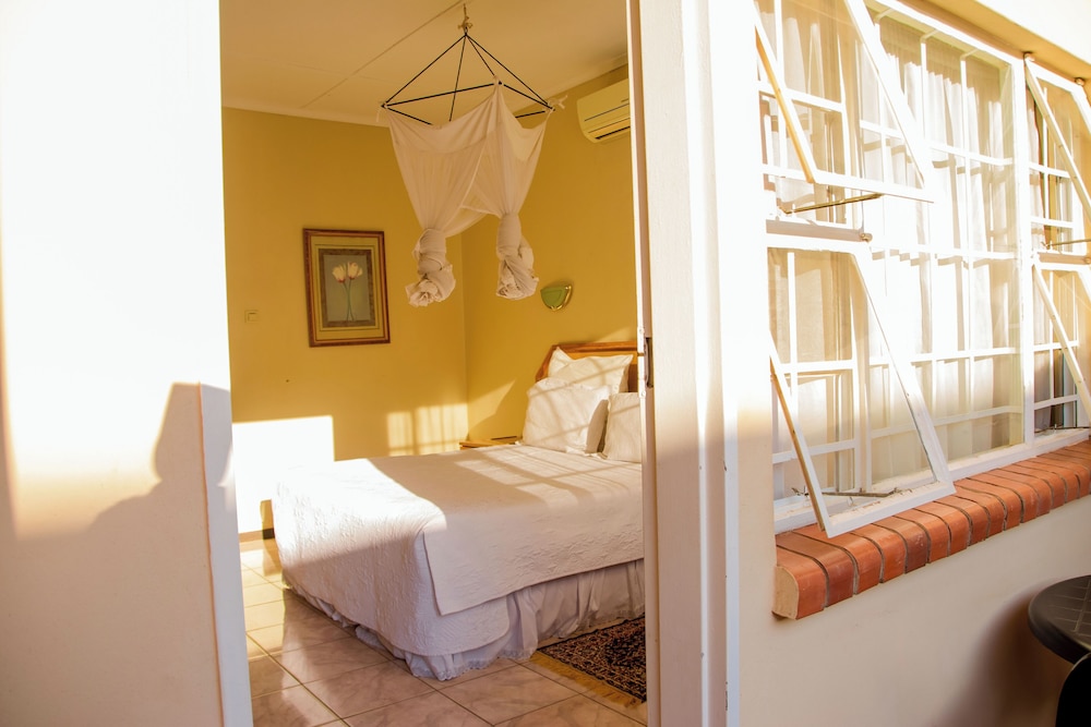 EXECUTIVE, DOUBLE BED