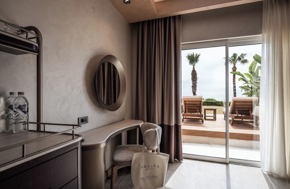 Garden, Superior, King Bed, Sea View, Hot Tub، Adalya Bliss +16 Adult Only 9/10