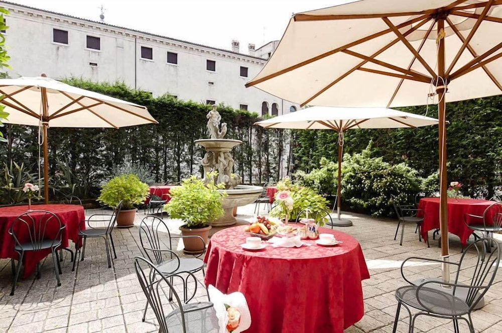 Belle Arti Hotel 27/37