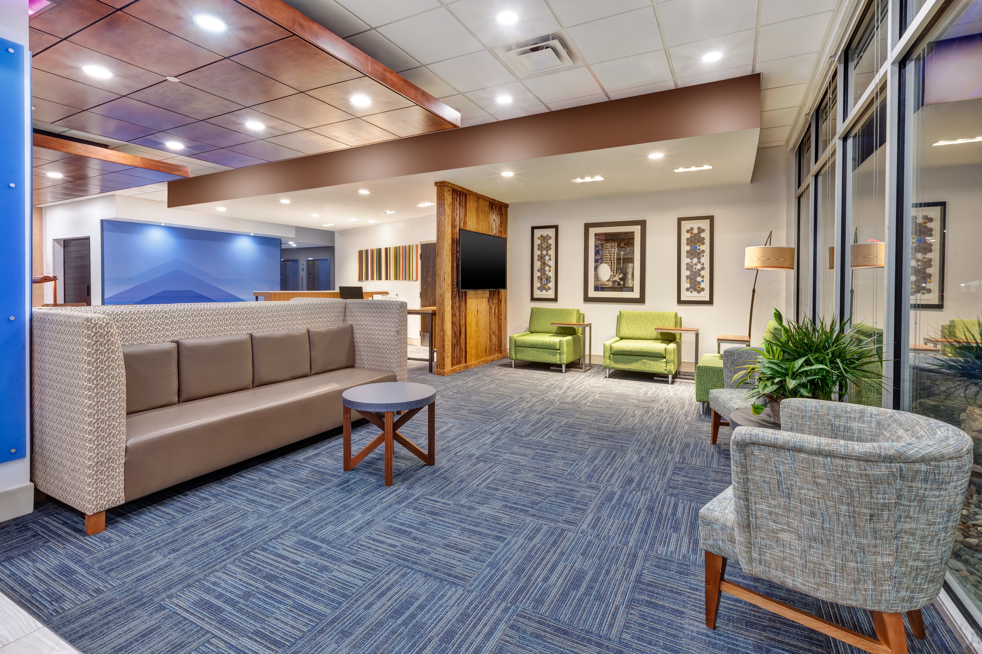 Holiday Inn Express Suites Milan Sandusky Area 18/25
