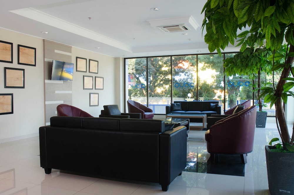 Makati Hotel Cibitung 32/52