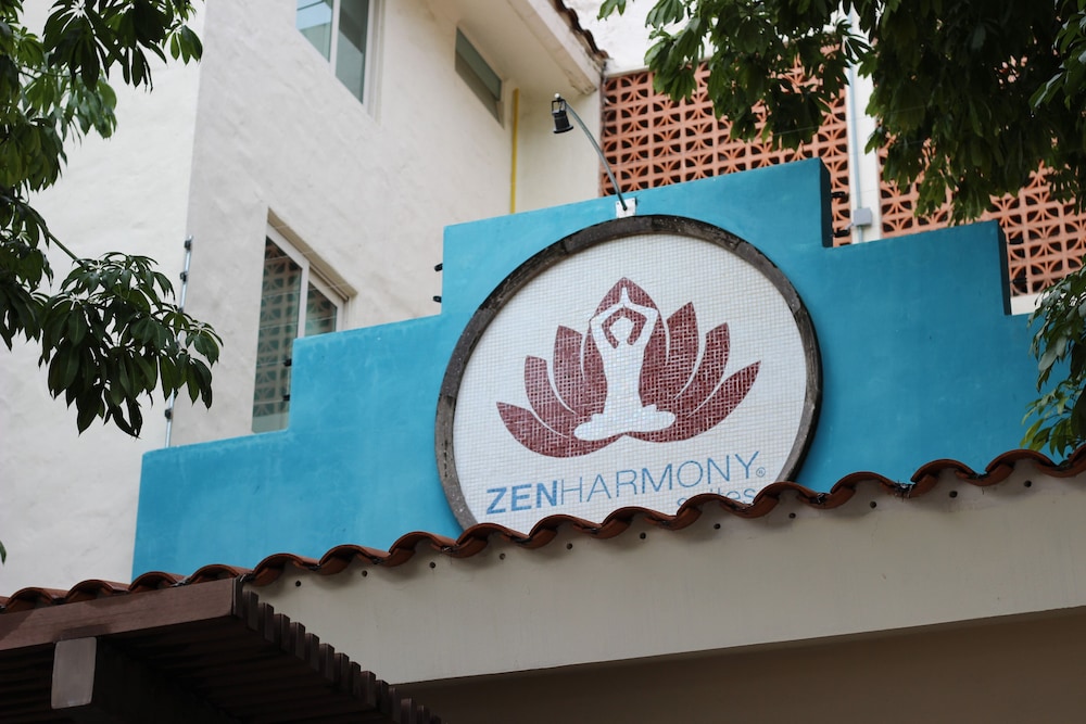 Zenharmony Suites Puerto Vallarta 16/19