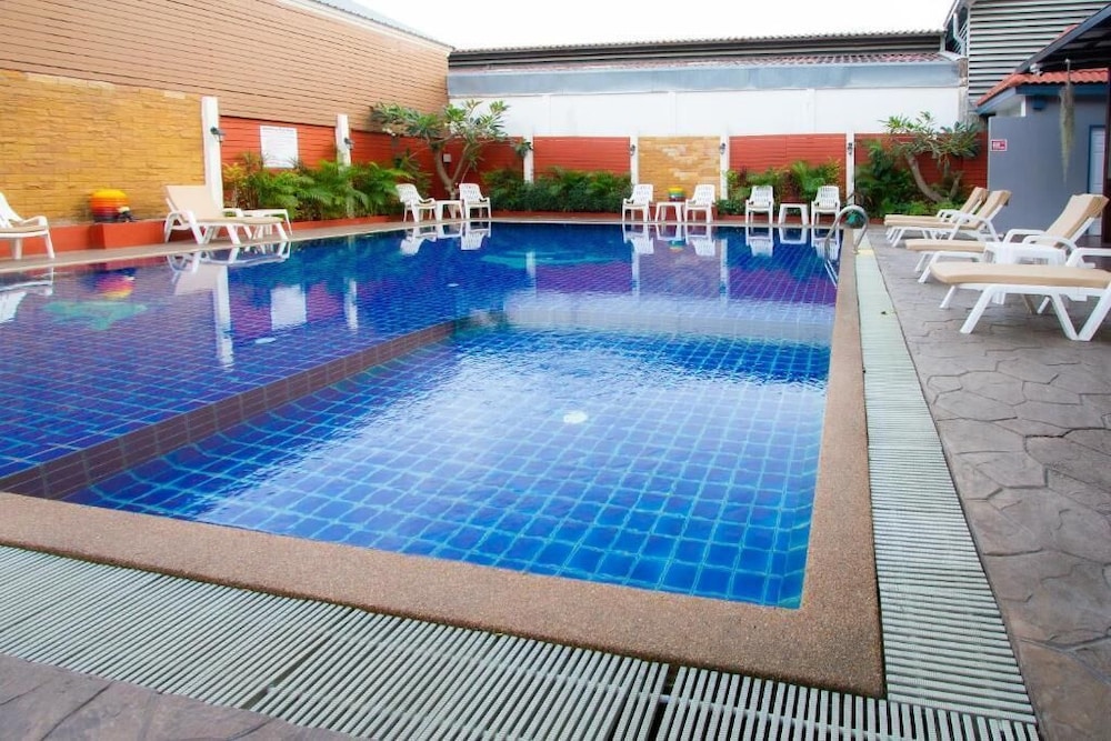 Valhalla Hotel Pattaya 47/75