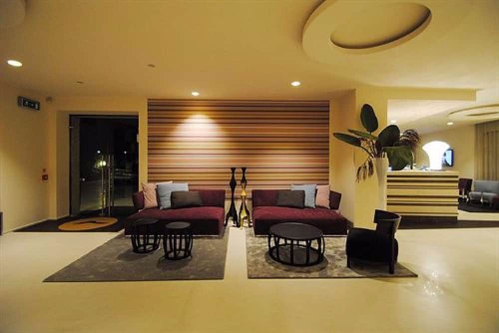 Hotel Eden 34/66