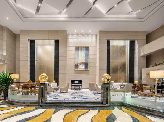Golden Bay International Hotel 3/21