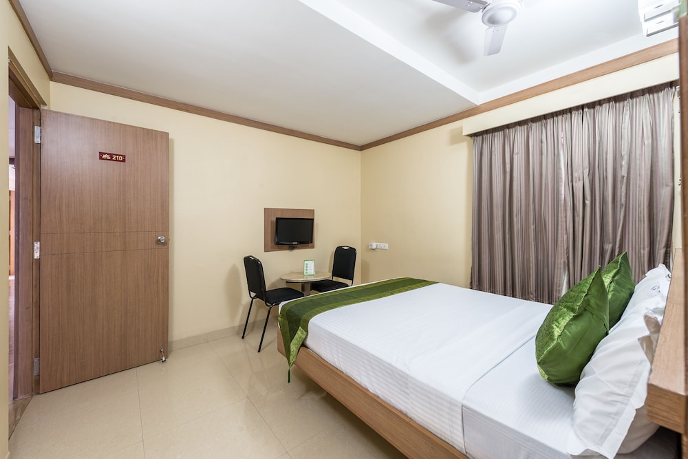 Treebo Ess Grande Coimbatore 10/36