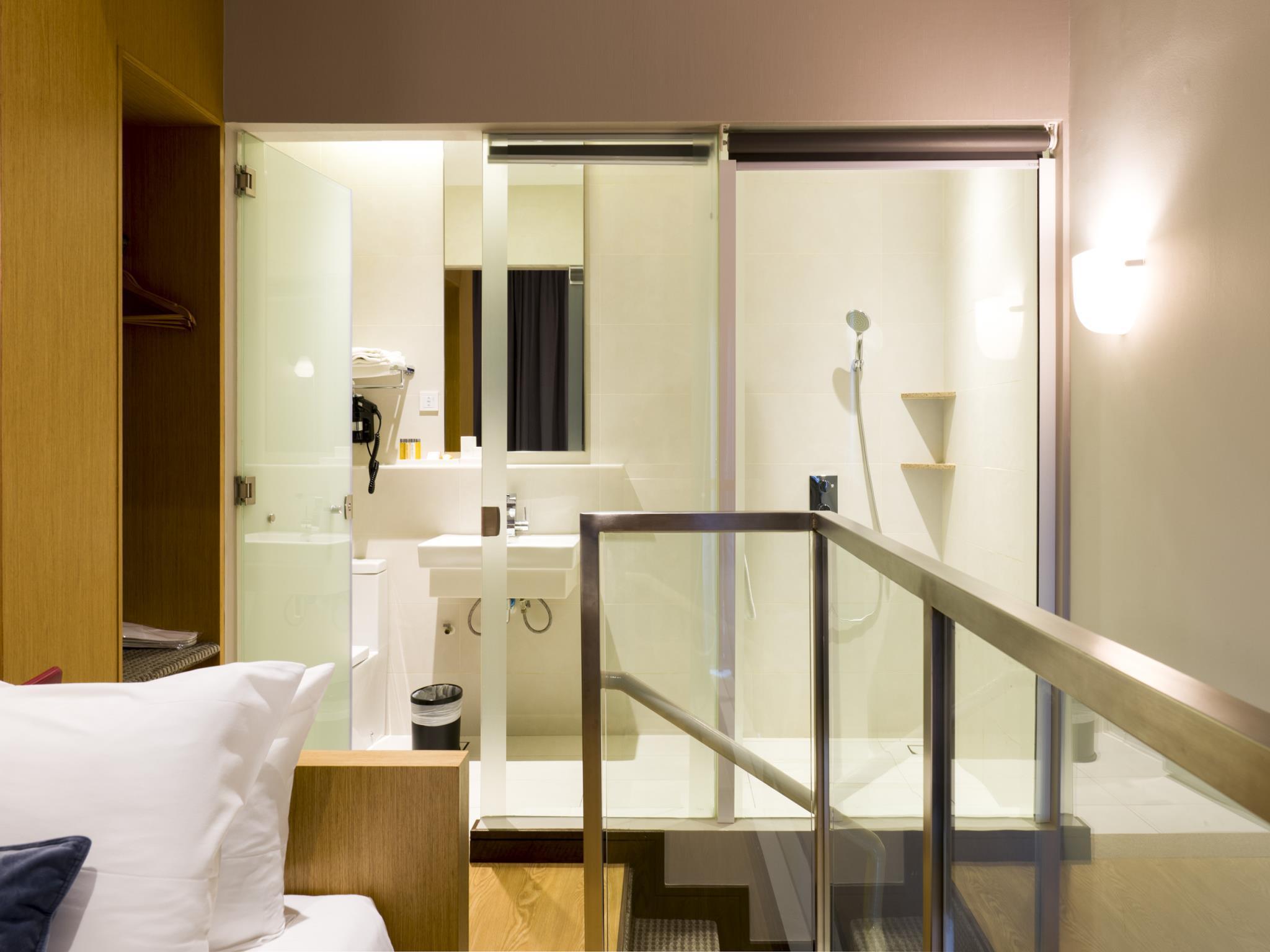 Loft, Suite, Queen Bed, Sofa