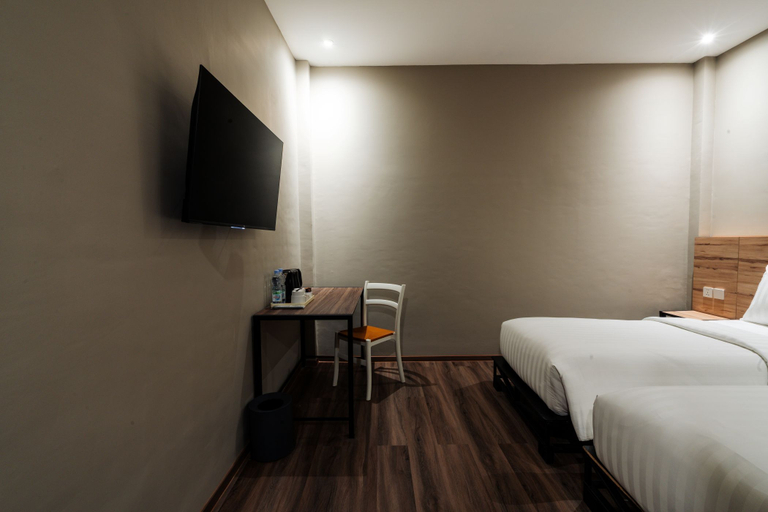 غرفة بسريرين منفصلين، Stay Kertapati Hotel 3/4