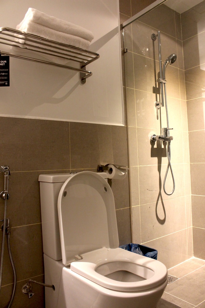 Imperial Regency Suites and Hotel Kuala Lumpur 50/50