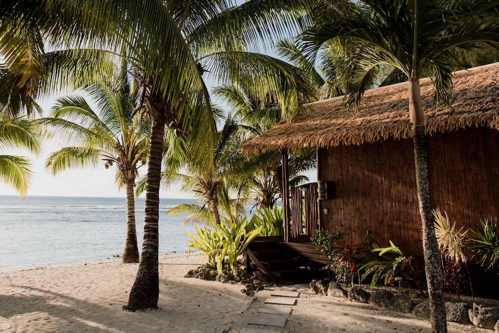 MAGIC REEF BUNGALOWS 58/66