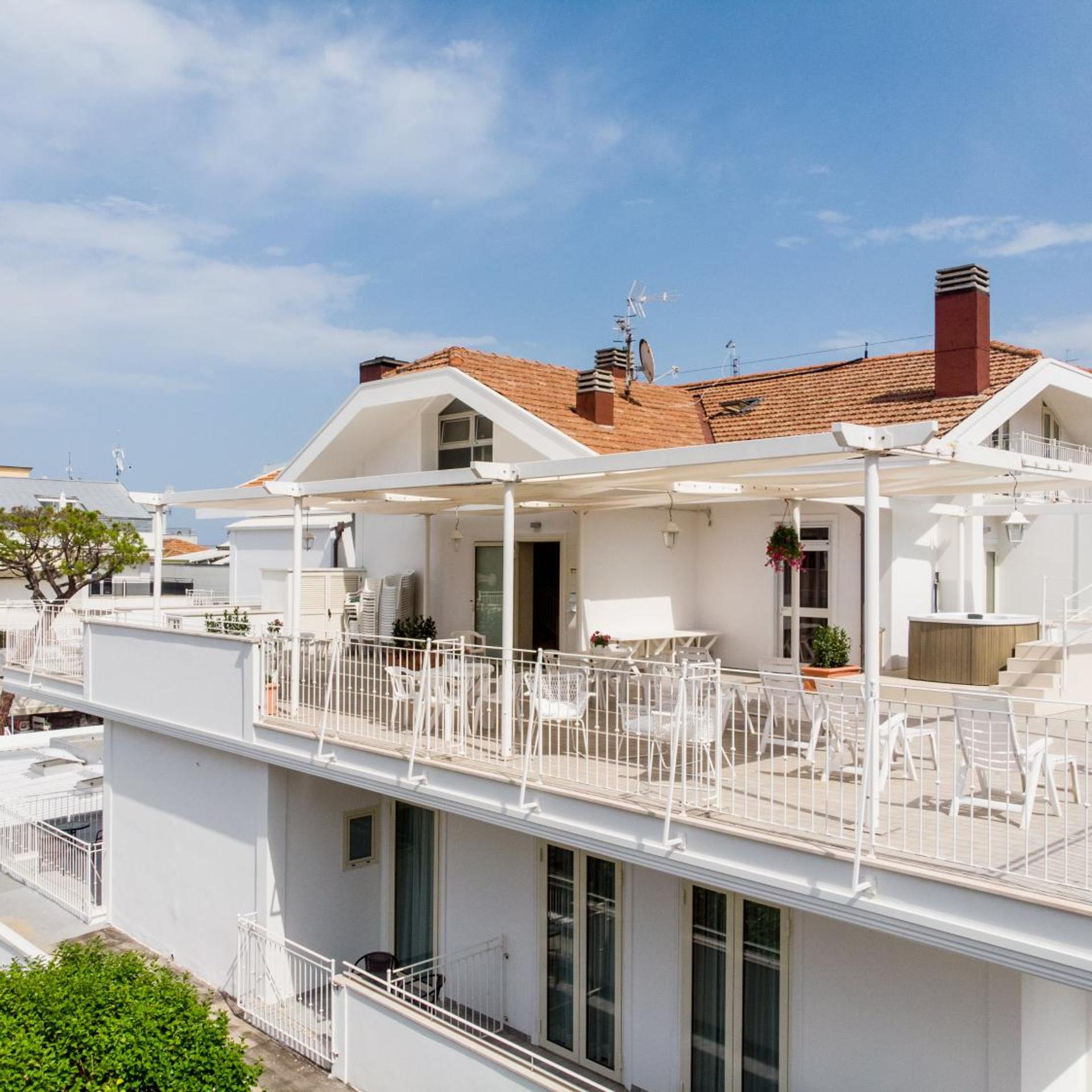 Villa Rosa 2/38