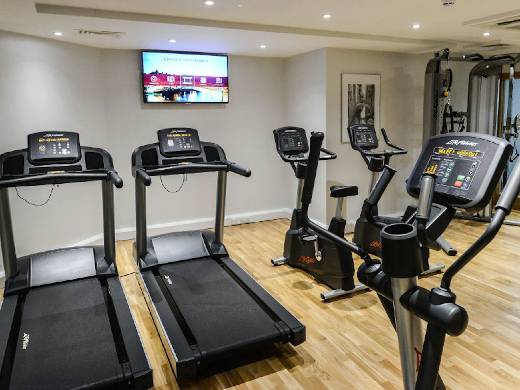 Premier Suites Plus Ballsbridge 7/9