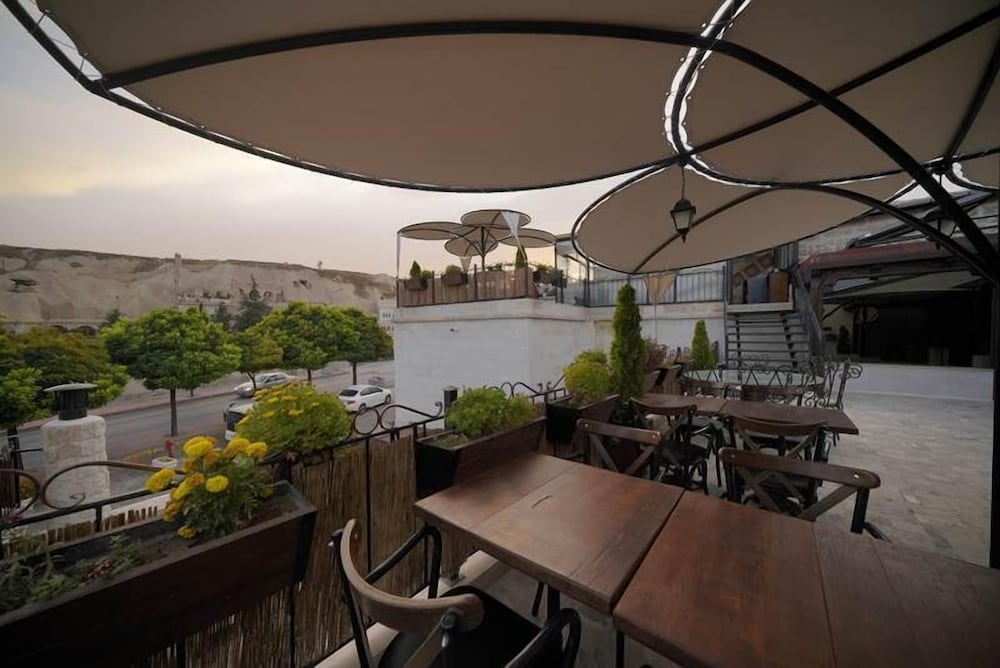 Arte Cave Hotel 35/50