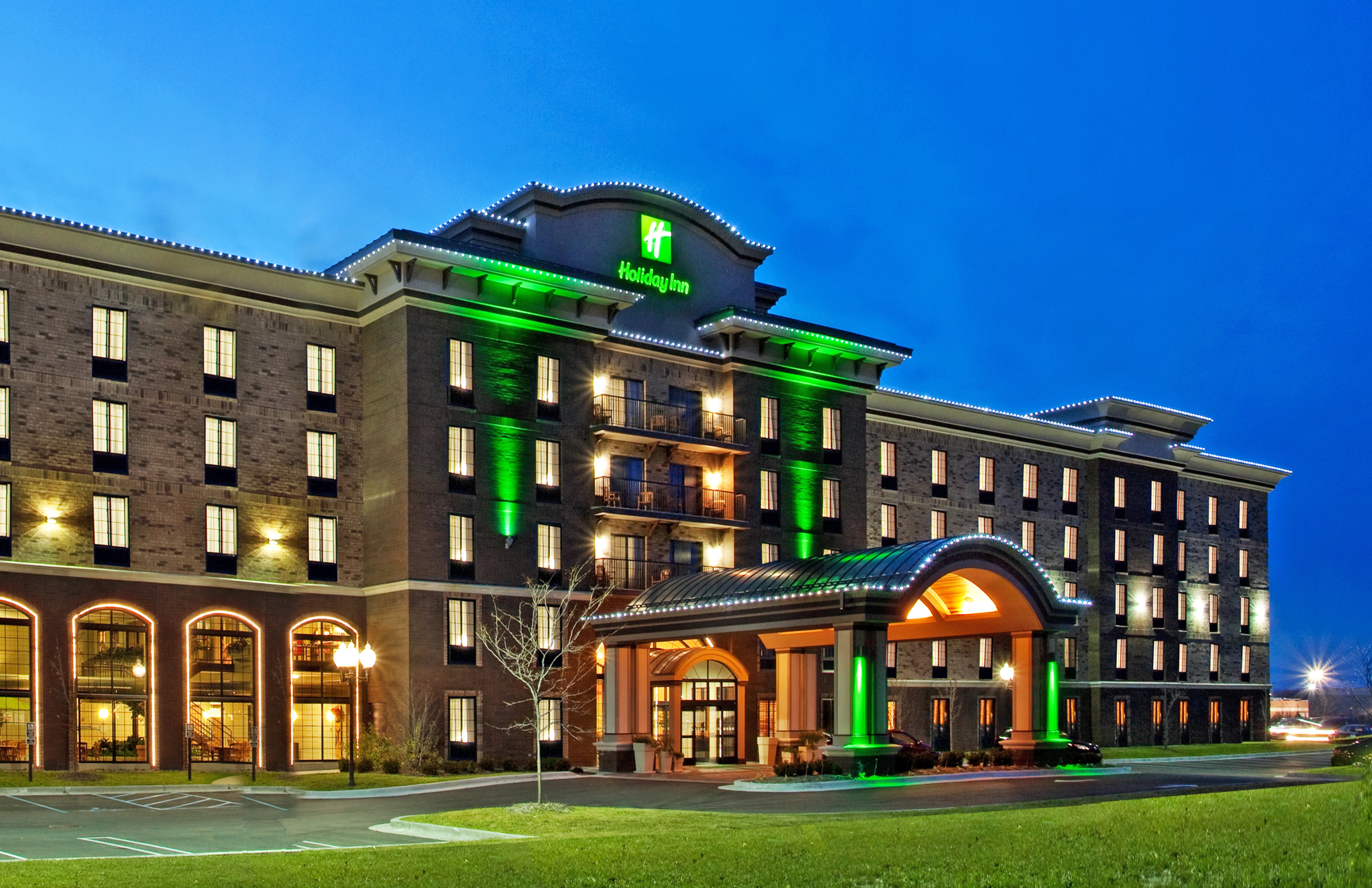 Holiday Inn Midland 8/75