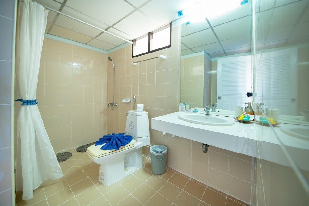 Bay Beach Resort 49/50