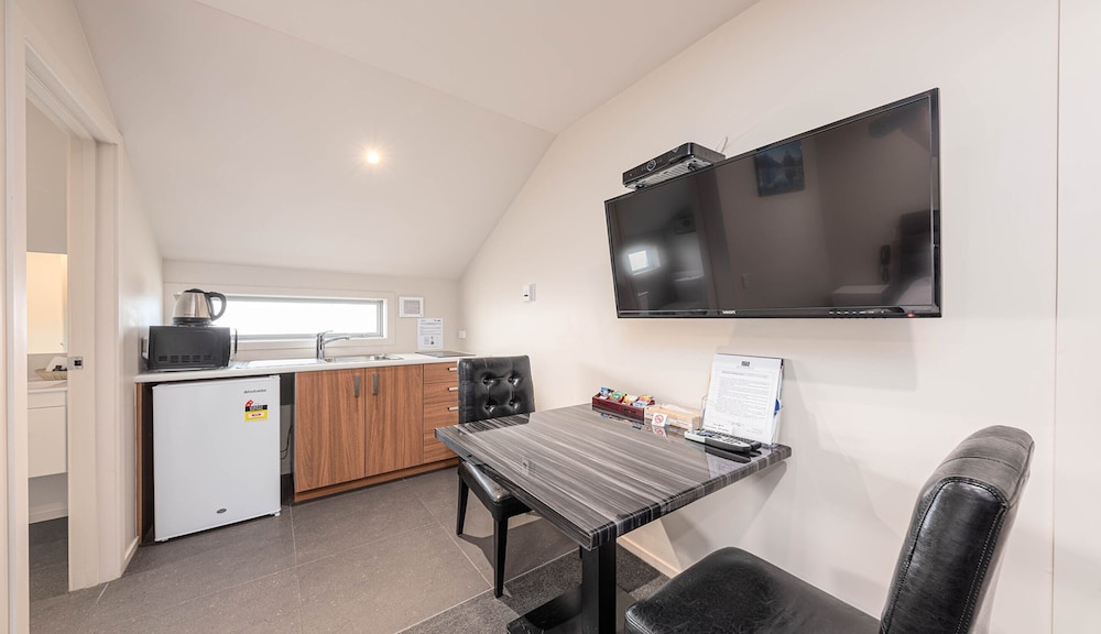311 Motel Riccarton 58/71