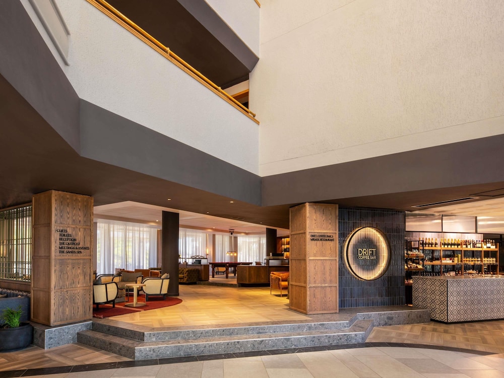 Movenpick Hotel Windhoek 64/70