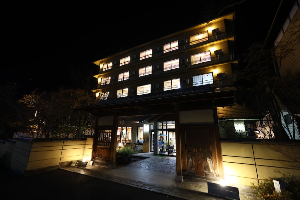 Shibu Hotel 2/66