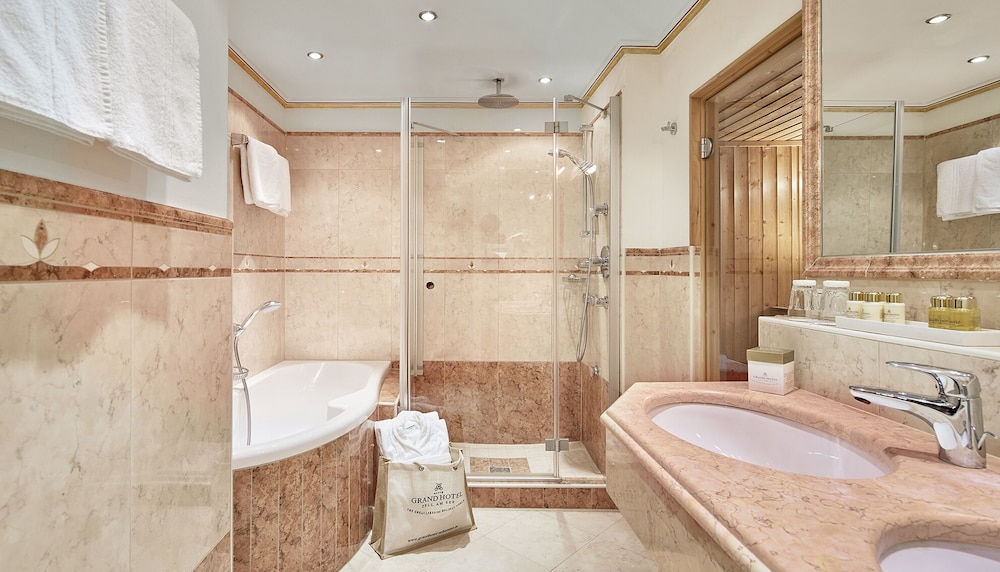 Grand Hotel Zell Am See 80/81
