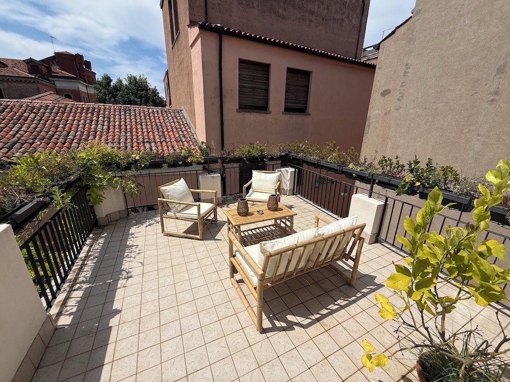Albergo Marin 46/50
