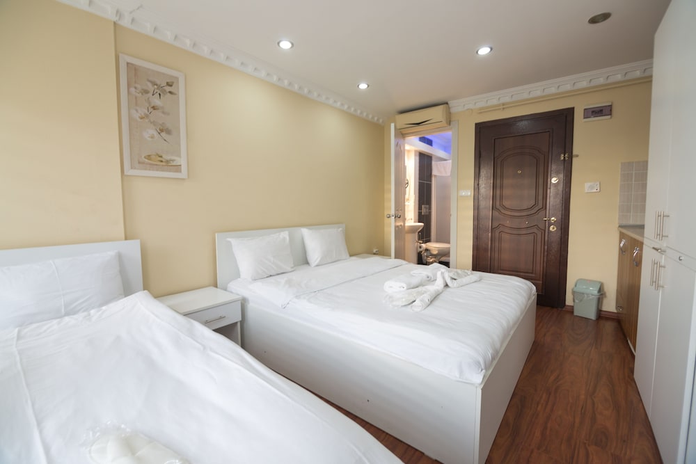 Element Suites 10/65
