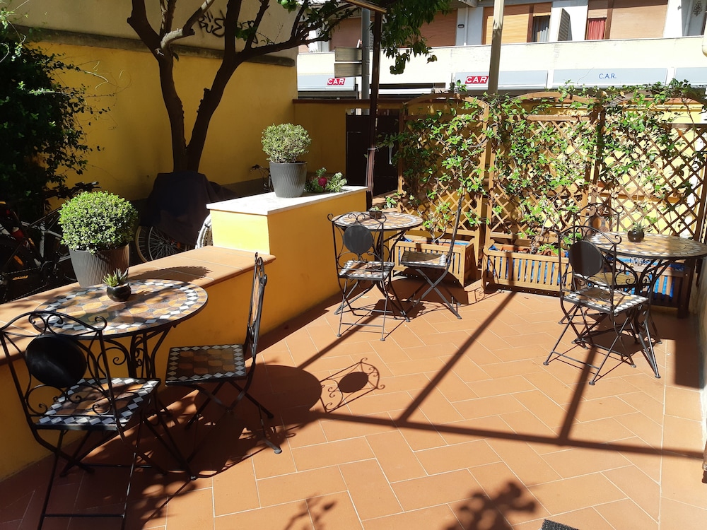 L'Aranceto Guest House 34/50