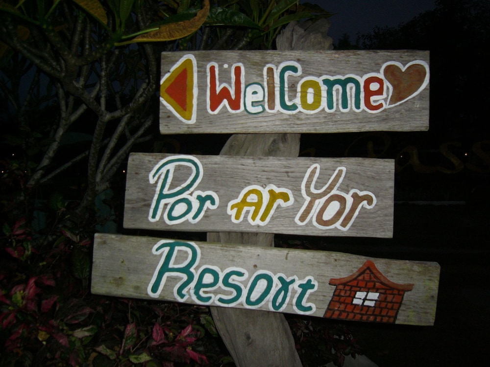 Por Ar Yor Resort 4/50