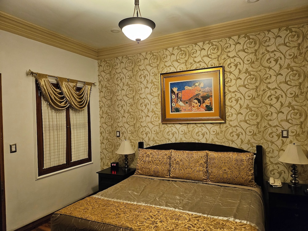 Hotel Casa Divina Oaxaca(formerly Villa Vera Oaxaca) 8/73