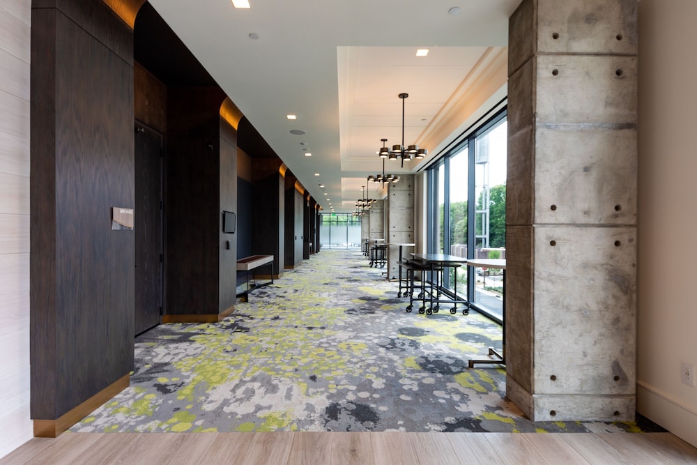 Hyatt Centric Charlotte/Southpark 5/50